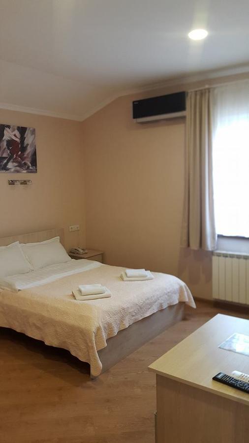 Hotel Doesi Tbilisi Exterior foto